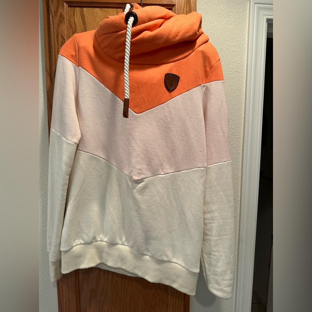 COPY - Buckle Wanakome Sweatshirt